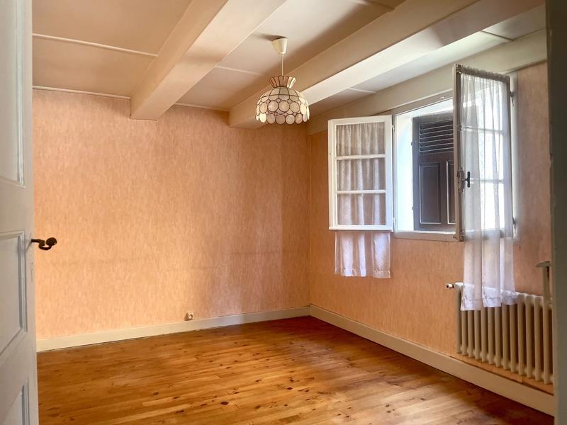 Maison - 145 m² - 5 pièces