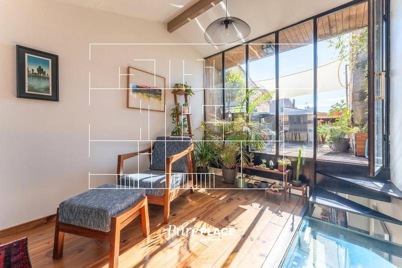 Maison - 140 m² - 5 pièces