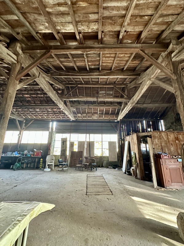 Propriété - 80 m² - 3 pièces