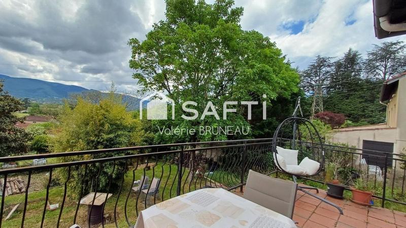 Maison - 105 m² - 4 pièces