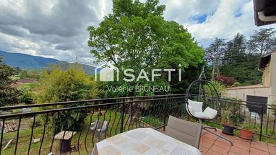 Maison - 105 m² - 4 pièces