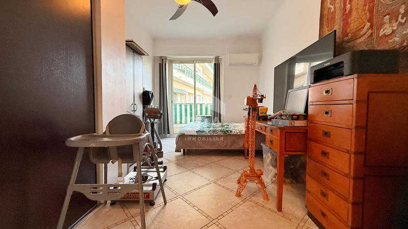 Appartement - 81 m² - 3 pièces