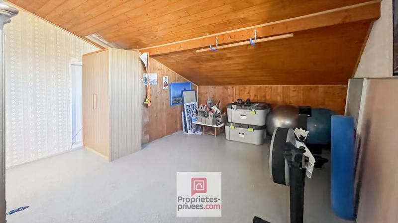 Maison - 195 m² - 7 pièces