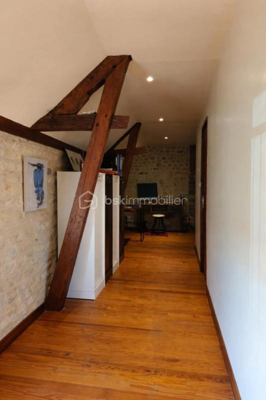 Maison - 217 m² - 6 pièces