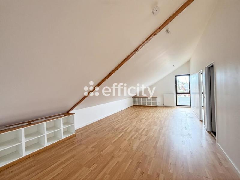 Appartement - 154 m² - 7 pièces