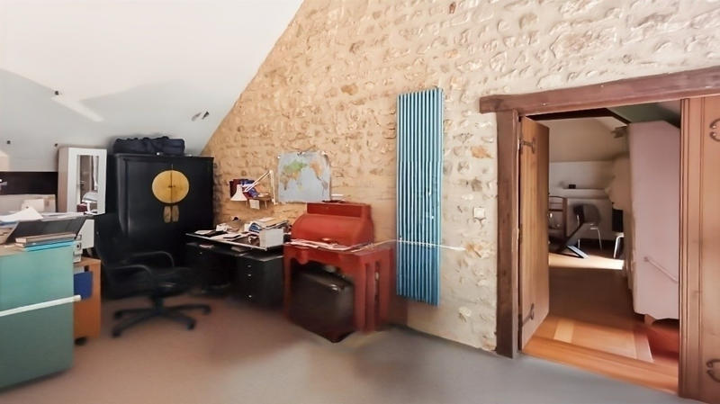 Maison - 240 m² - 7 pièces