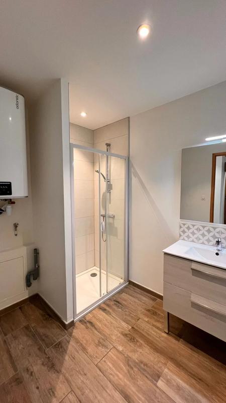 Appartement - 64 m² - 2 pièces