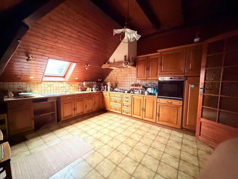 Maison - 187 m² - 5 pièces