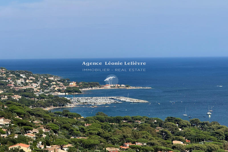 Maison - 213 m² - 7 pièces