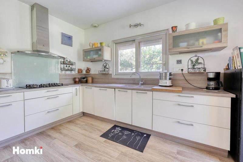 Maison - 138 m² - 5 pièces