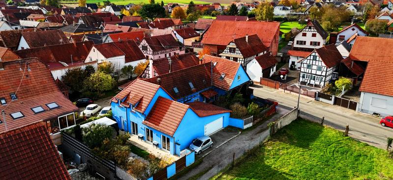 Maison - 228 m² - 8 pièces