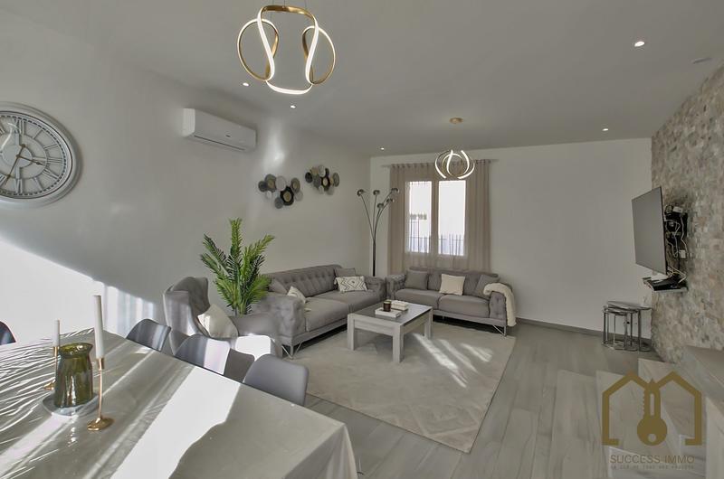 Villa - 98 m² - 5 pièces