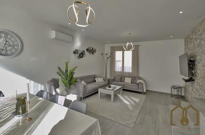 Villa - 98 m² - 5 pièces