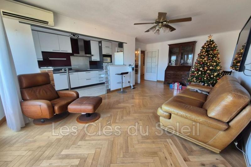 Appartement - 80 m² - 4 pièces