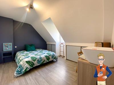 Maison - 100 m² - 6 pièces