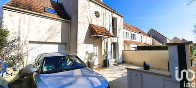 Maison - 81 m² - 5 pièces