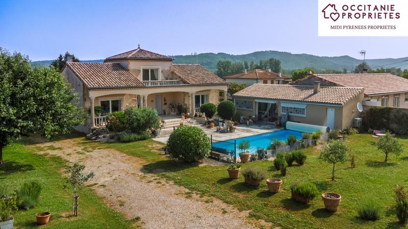 Villa - 159 m² - 5 pièces