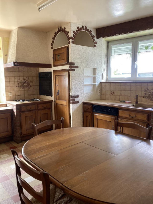 Maison de village - 180 m² - 8 pièces