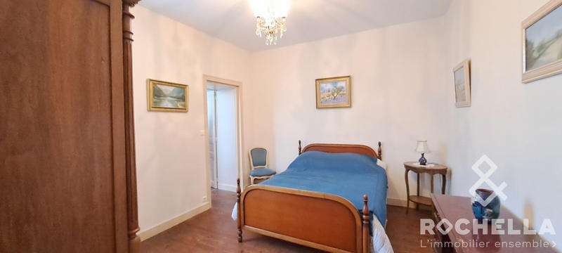 Maison ancienne - 250 m² - 8 pièces