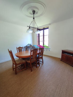 Maison - 150 m² - 6 pièces