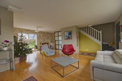 Maison - 128 m² - 5 pièces