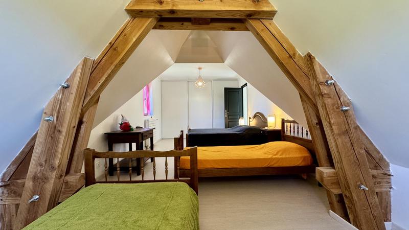 Maison - 170 m² - 5 pièces