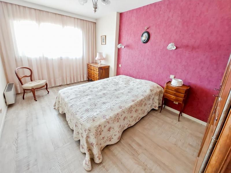 Appartement - 86 m² - 4 pièces