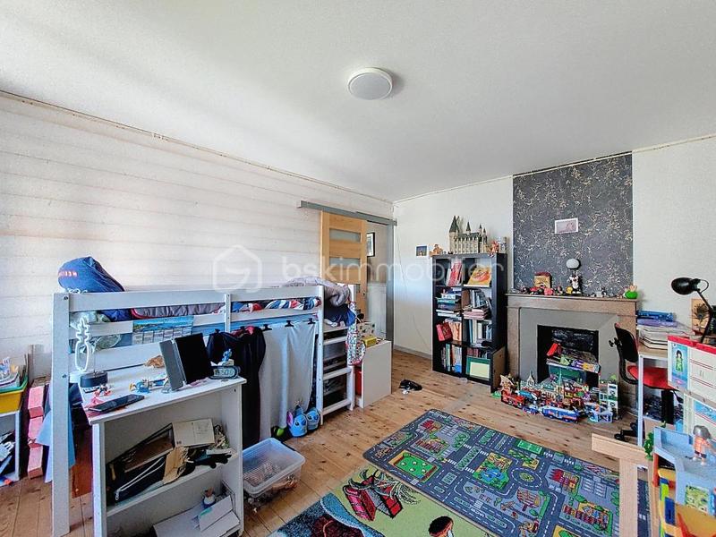 Appartement - 93 m² - 4 pièces