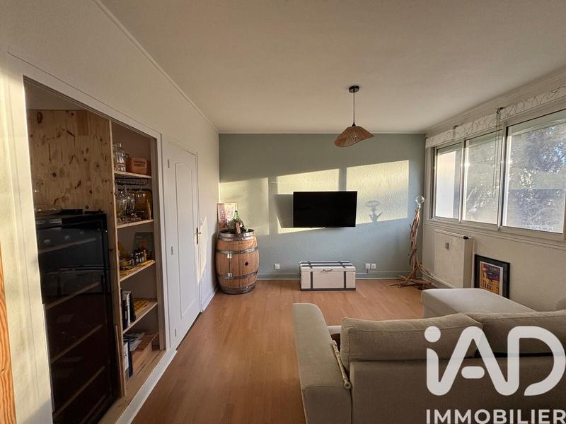 Appartement - 80 m² - 5 pièces