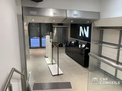 Local commercial - 186 m²