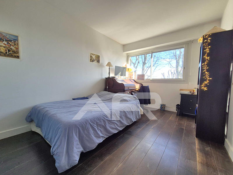 Appartement - 118 m² - 5 pièces