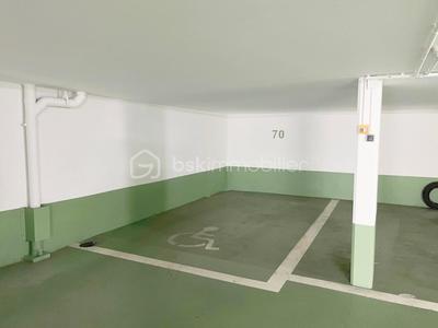 Parking - 14 m²