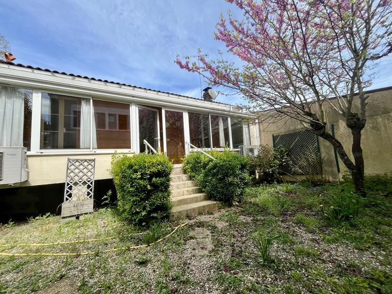 Maison - 80 m² - 3 pièces