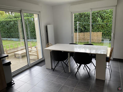 Maison - 89 m² - 5 pièces