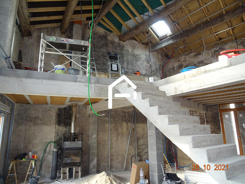 Loft - 117 m² - 4 pièces