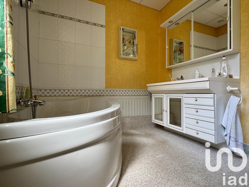 Maison - 152 m² - 5 pièces