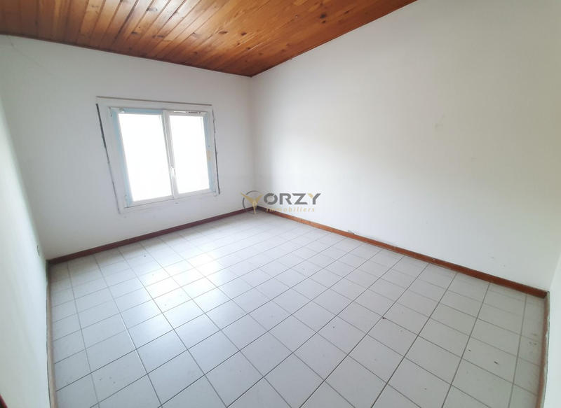 Mas - 300 m² - 10 pièces