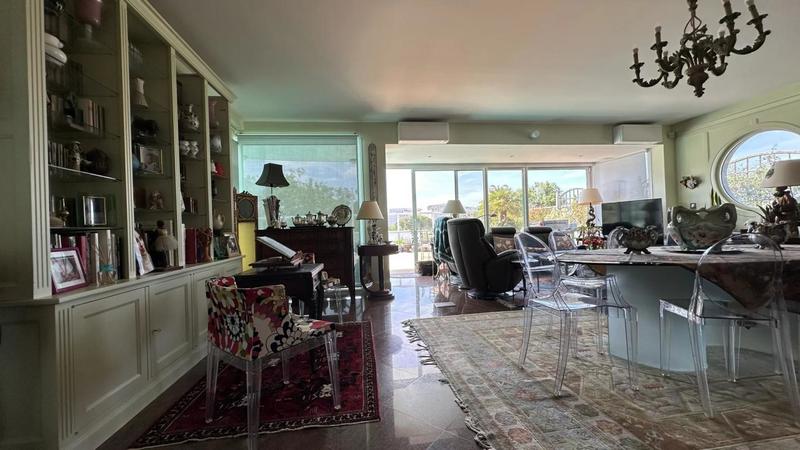 Penthouse - 175 m² - 5 pièces