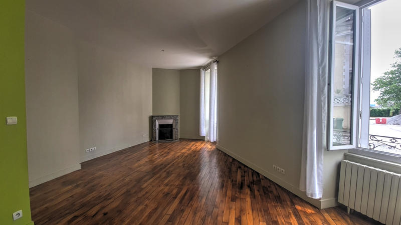 Maison - 196 m² - 8 pièces