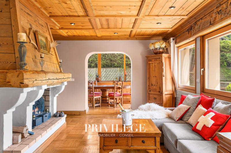 Châlet - 195 m² - 6 pièces