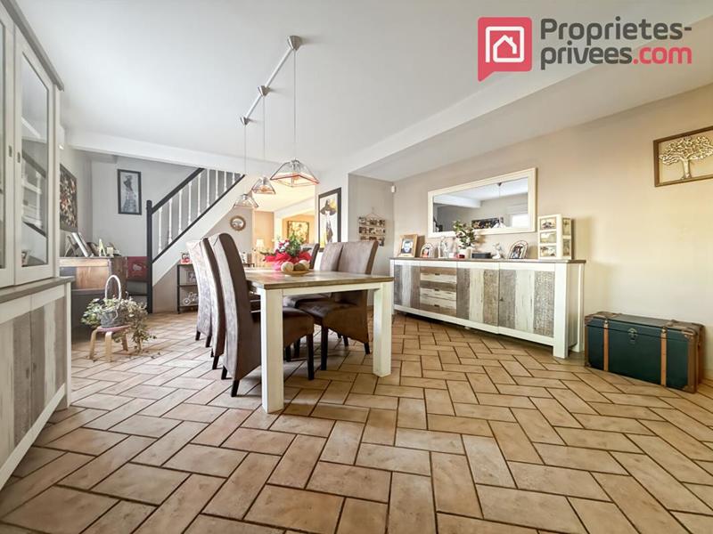 Maison - 191 m² - 6 pièces