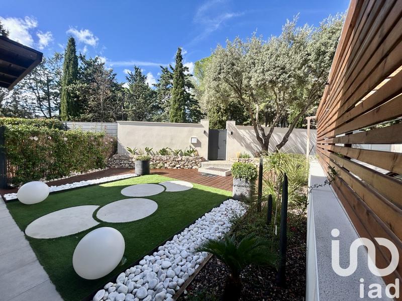 Maison - 200 m² - 7 pièces