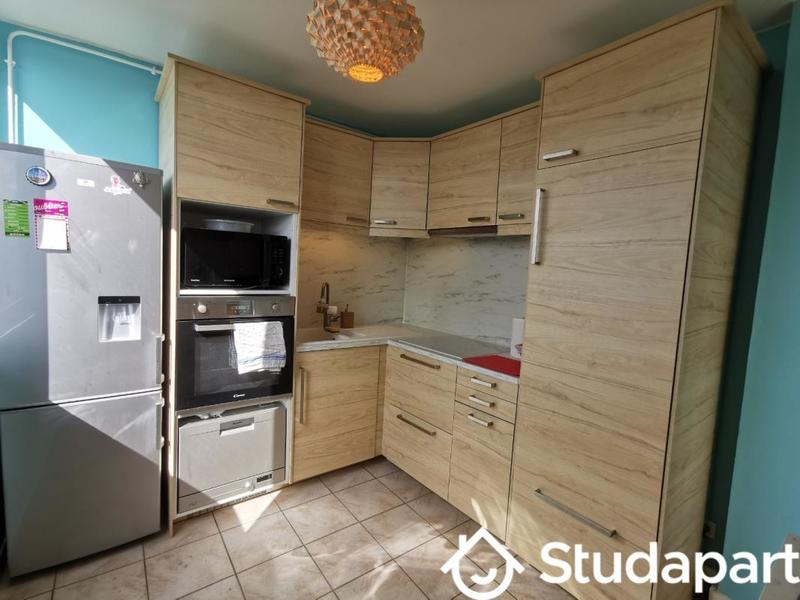 Chambre - 9 m² - 1 pièce