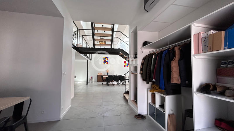 Maison - 190 m² - 5 pièces