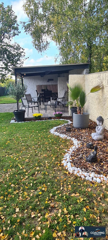 Maison - 187 m² - 9 pièces