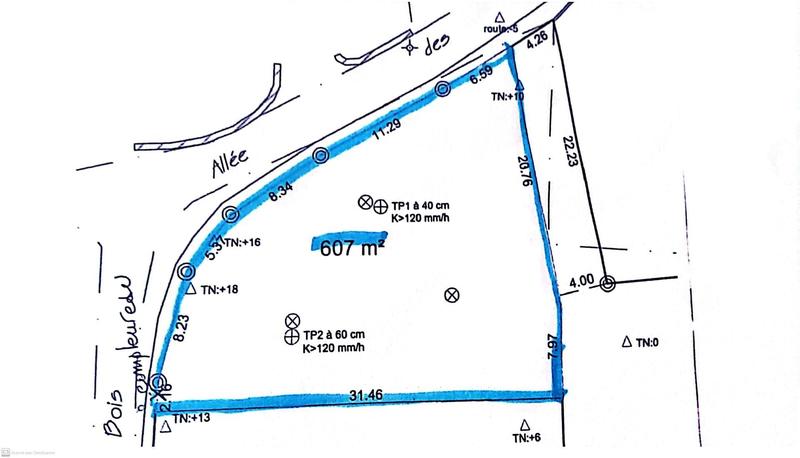 Terrain - 607 m²