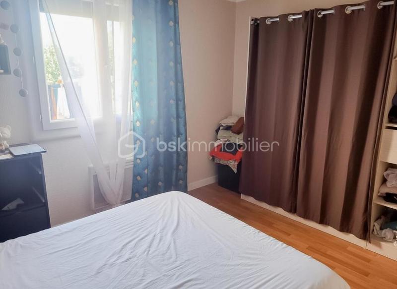 Maison - 80 m² - 5 pièces