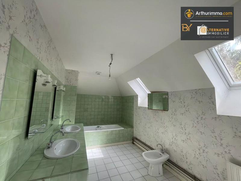 Maison - 232 m² - 6 pièces