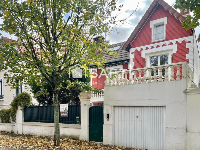 Maison - 90 m² - 5 pièces