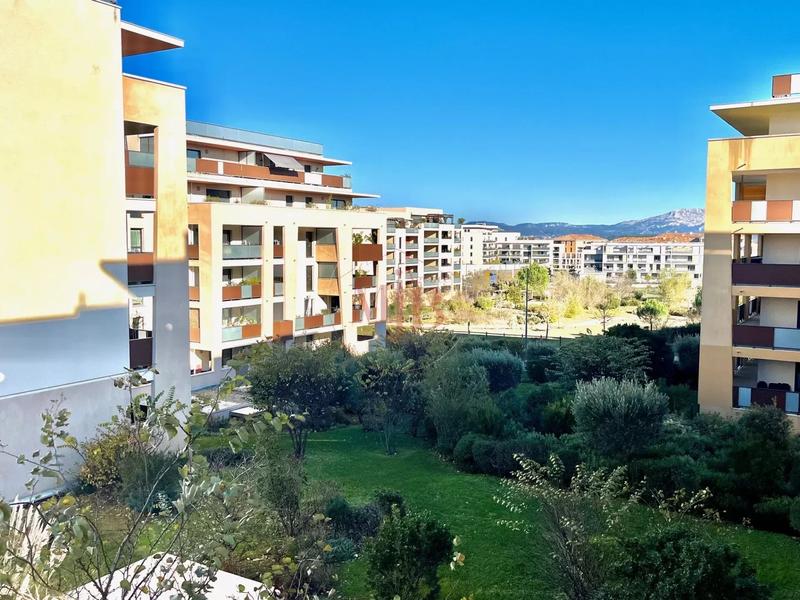 Appartement - 61 m² - 3 pièces